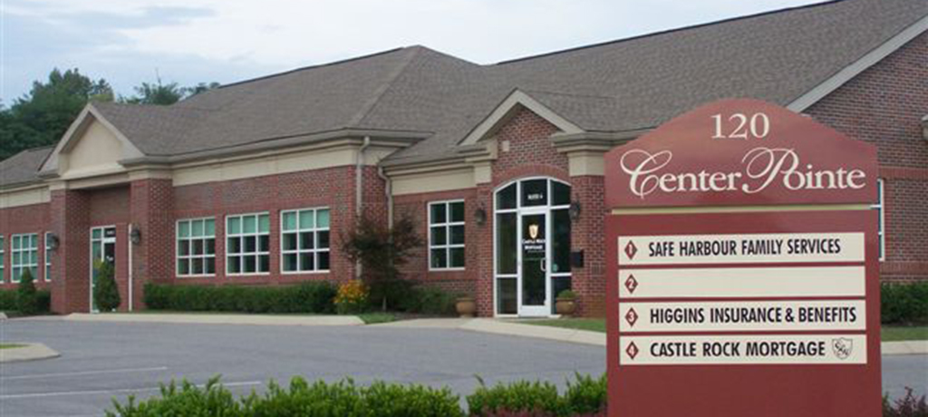 A photo ot the Clarksville office location of Higgins Insurance